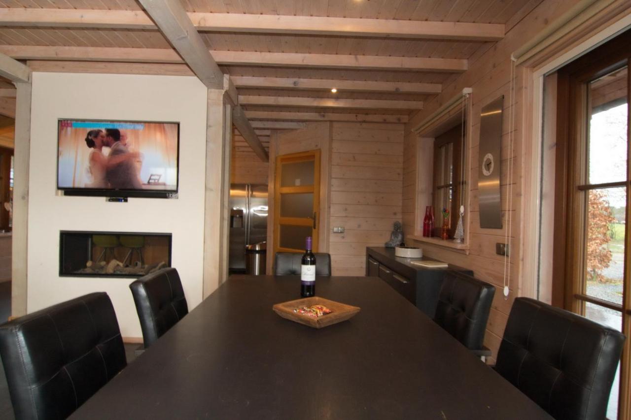 Houten Villa Dirk Den Ham Buitenkant foto